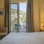 Dolfin Hotel