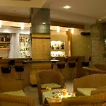 Dolfin Hotel 3*
